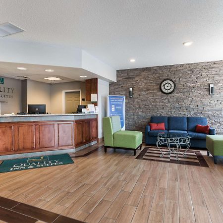 Quality Inn & Suites Ferdinand Exterior foto